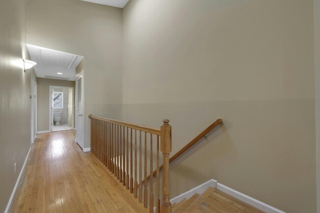 Building Photo - 530A 1st St