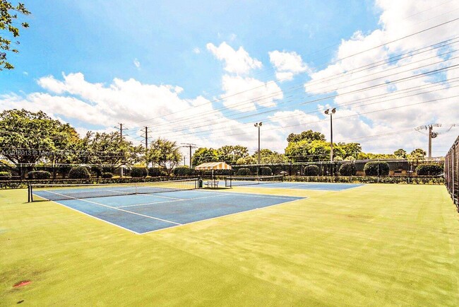 Building Photo - 1613 16th Way