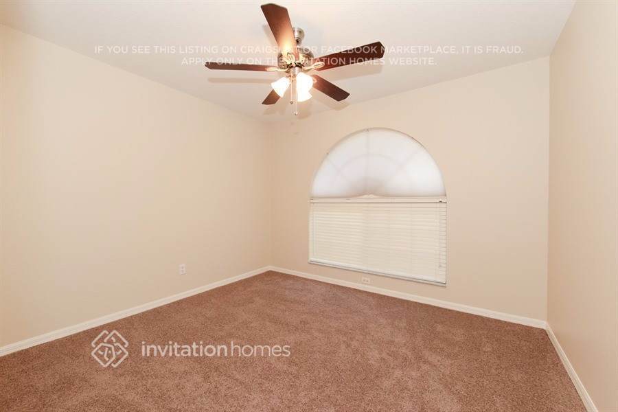 Building Photo - 521 Greg St