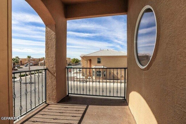 Building Photo - 11601 St Martin Way
