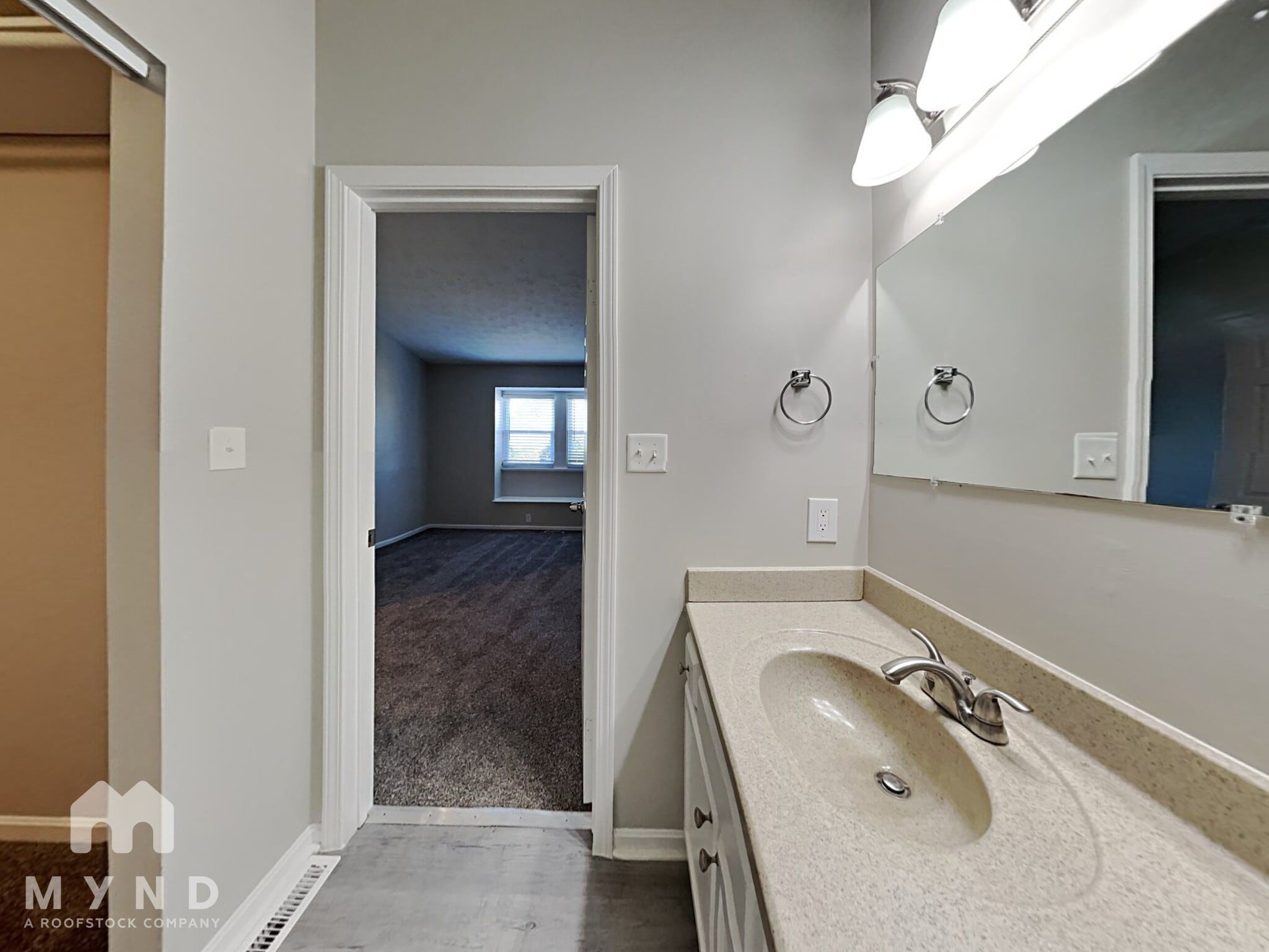 Building Photo - 5746 Prestonwood Dr