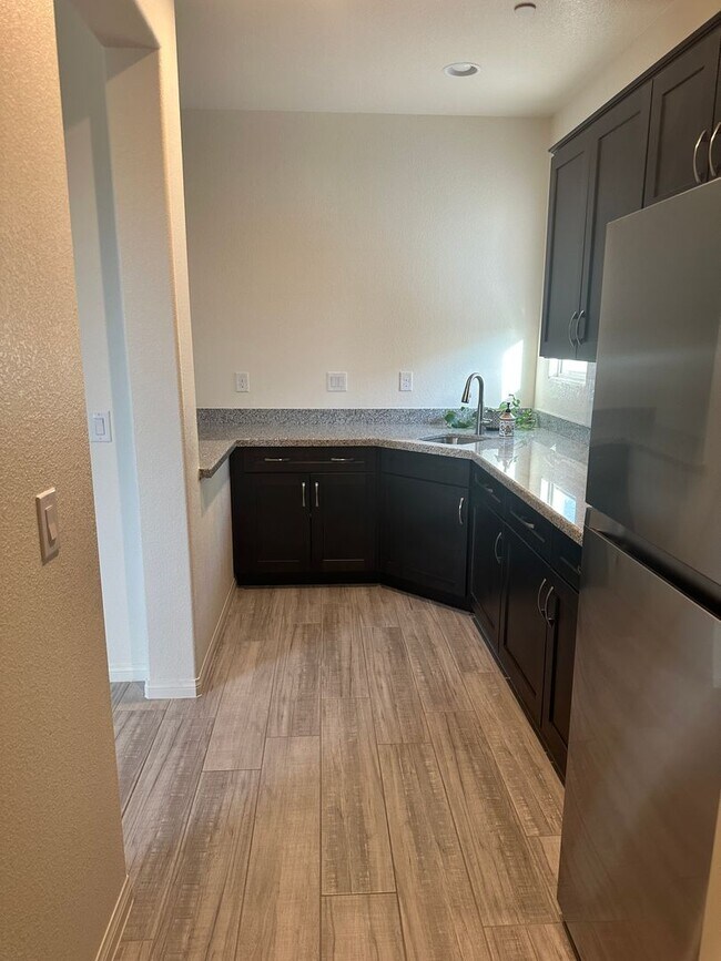 Building Photo - Renting CASITA ONLY!!!