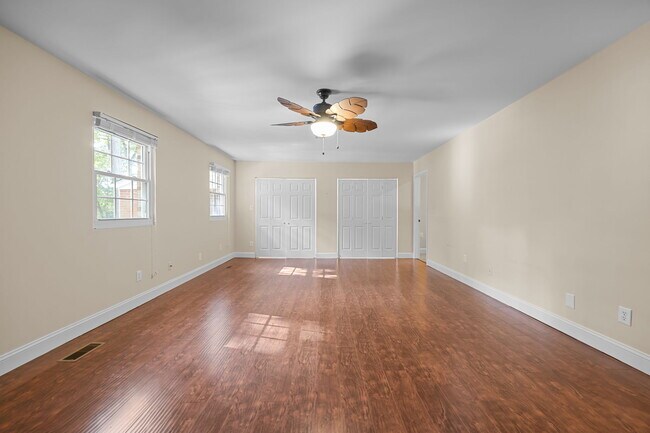 Building Photo - 6423 New Market Way