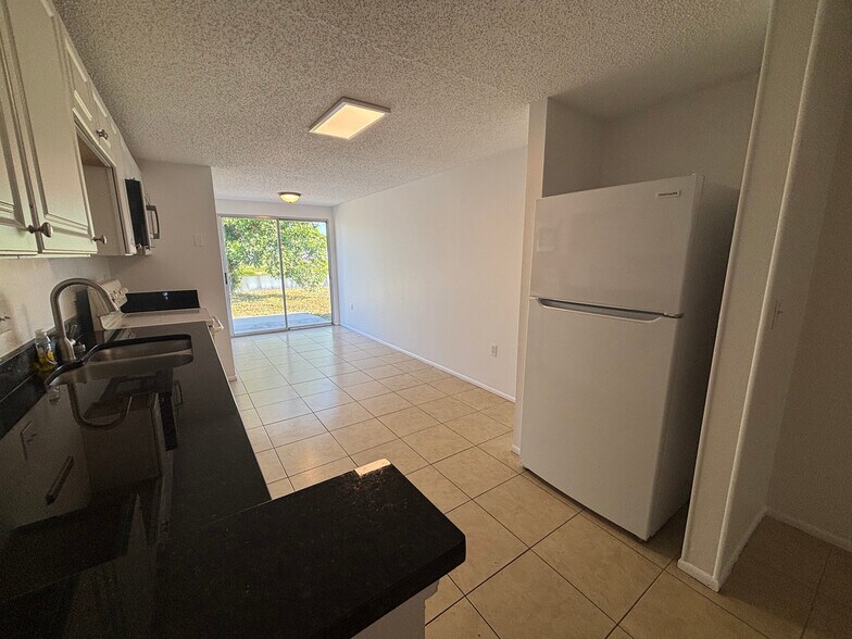 Building Photo - 4209 79th St W