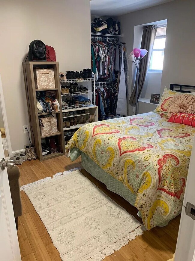 Building Photo - 736 S 20th St