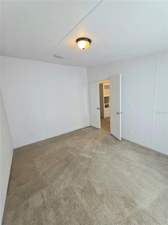 Building Photo - 512 NE 71st Terrace