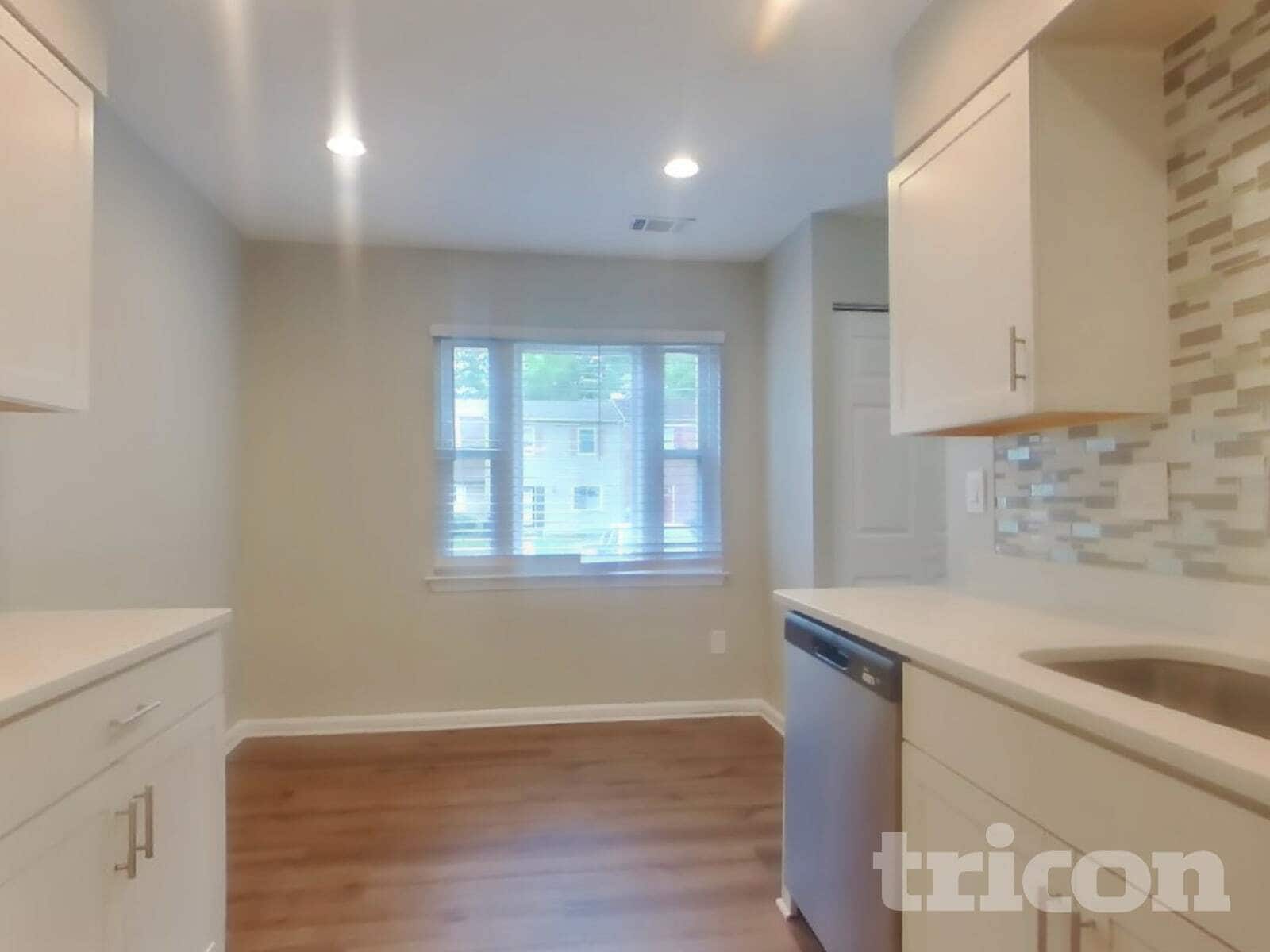 Building Photo - 3281 Ryon Ct