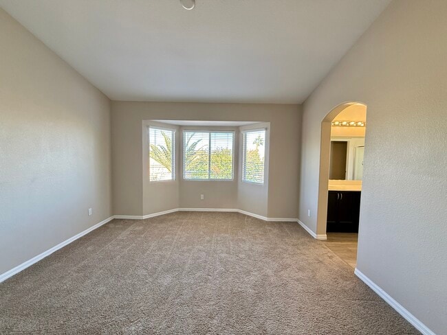Building Photo - 8300 La Strada Ave