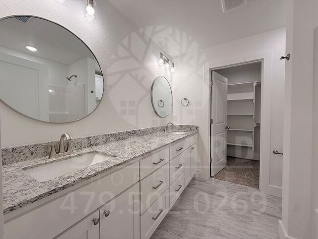 Building Photo - Morgan | Endura Park- Brand New Duplexes in Siloam Springs!