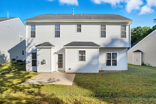 Building Photo - 4 Bedroom Home for Rent in Raleigh NC | Garage | Pet Friendly | $500 Off First Months Rent!