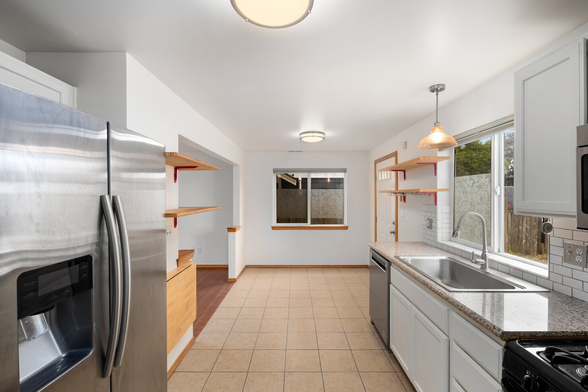 Building Photo - 8823 Delridge Way SW