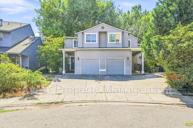 Building Photo - 3978 SW Pinewood Way