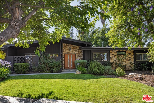 Primary Photo - 5831 Elba Pl