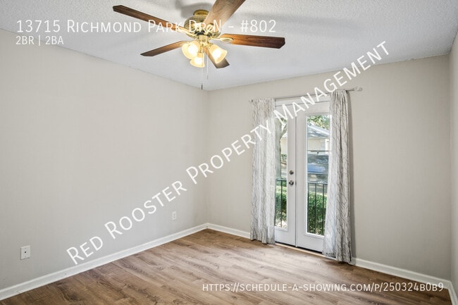 Building Photo - 13715 Richmond Park Dr N