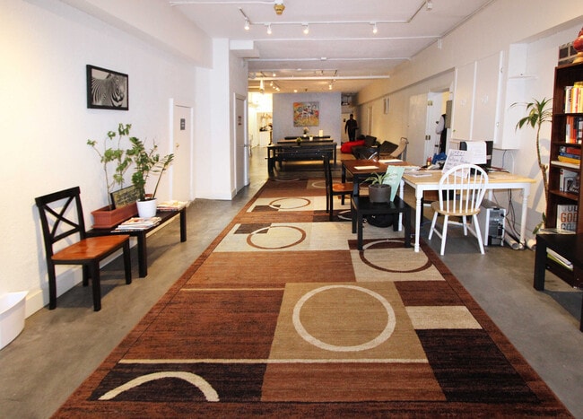 Building Photo - 1080 Folsom St