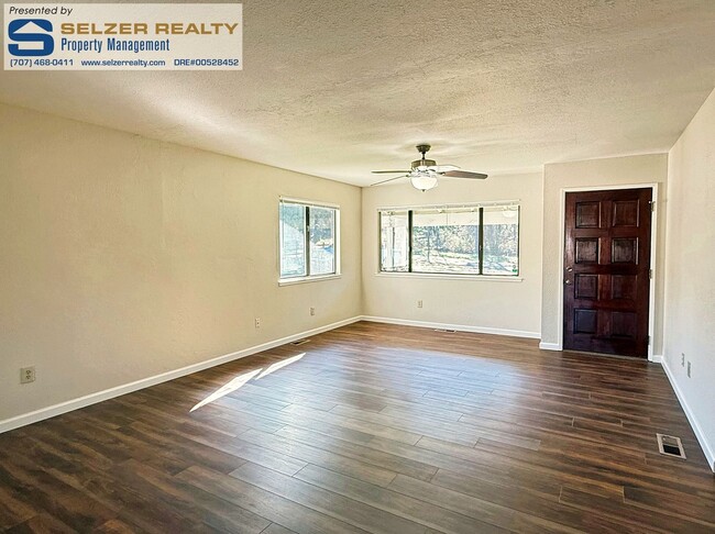 Building Photo - Newly renovated! Spacious 4 bd. home in a country setting!