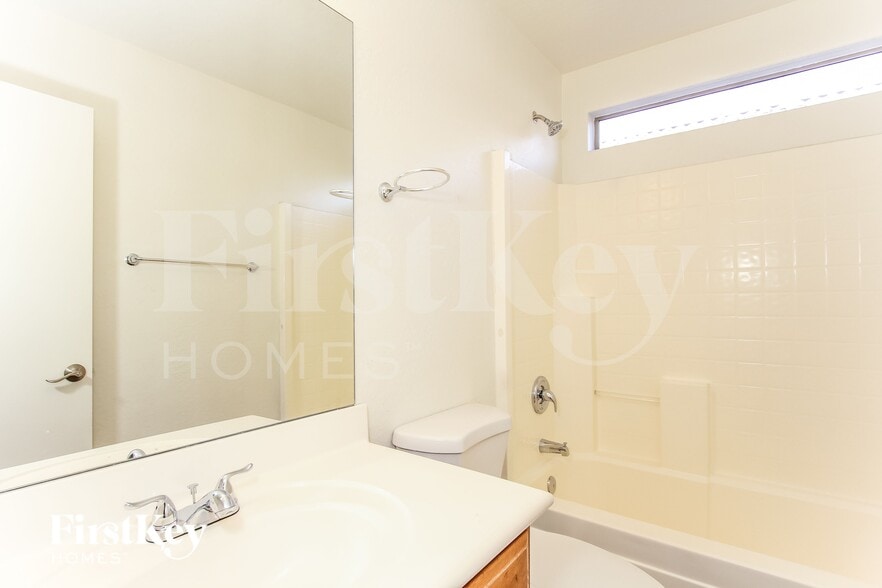 Building Photo - 12694 W Flower St