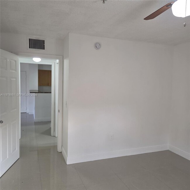 Building Photo - 2031 Renaissance Blvd
