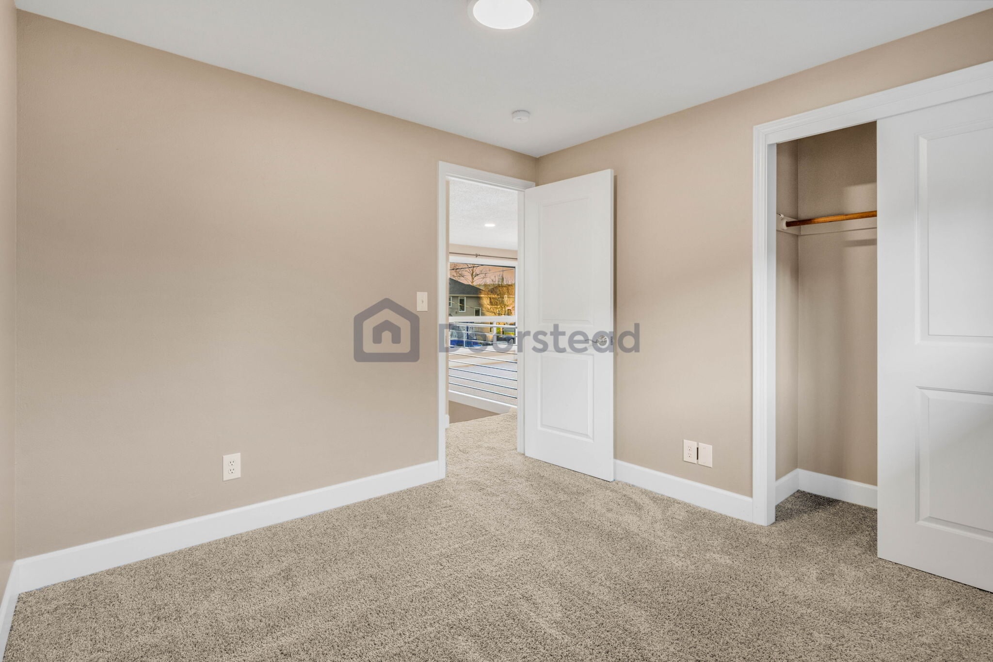 Building Photo - 4103 NE 2nd Pl