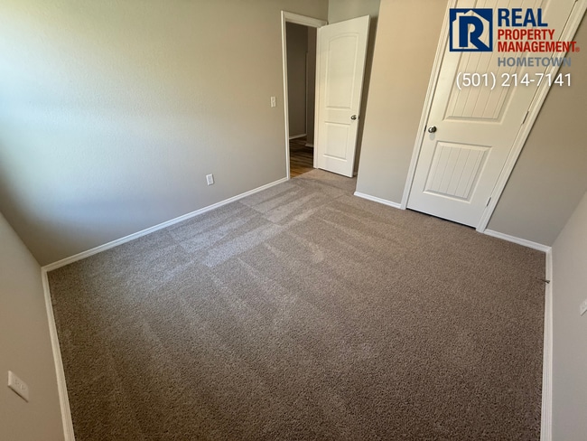 Building Photo - 6065 Discovery Trl