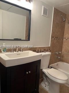 Building Photo - 17515 NW 67th Ct