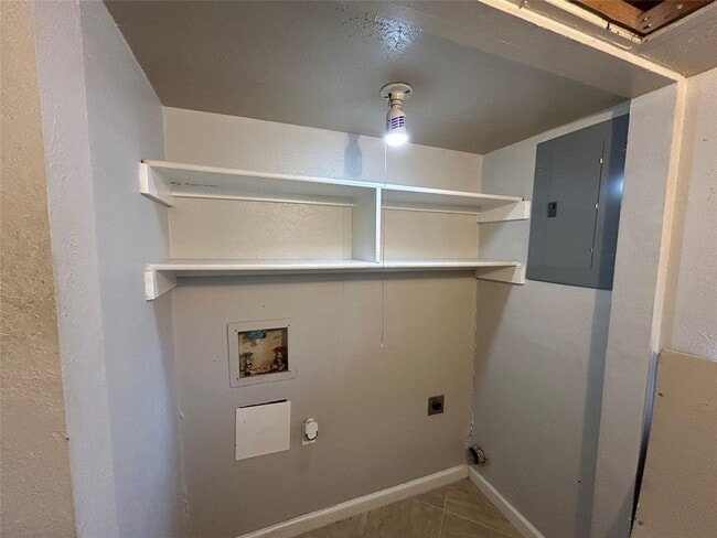 Building Photo - 4535G N O'Connor Rd