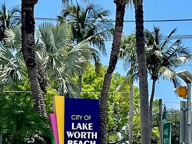 Building Photo - 235 Fordham Dr