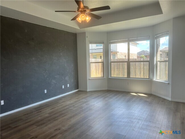 Building Photo - 1203 Kiskadee Branch Dr