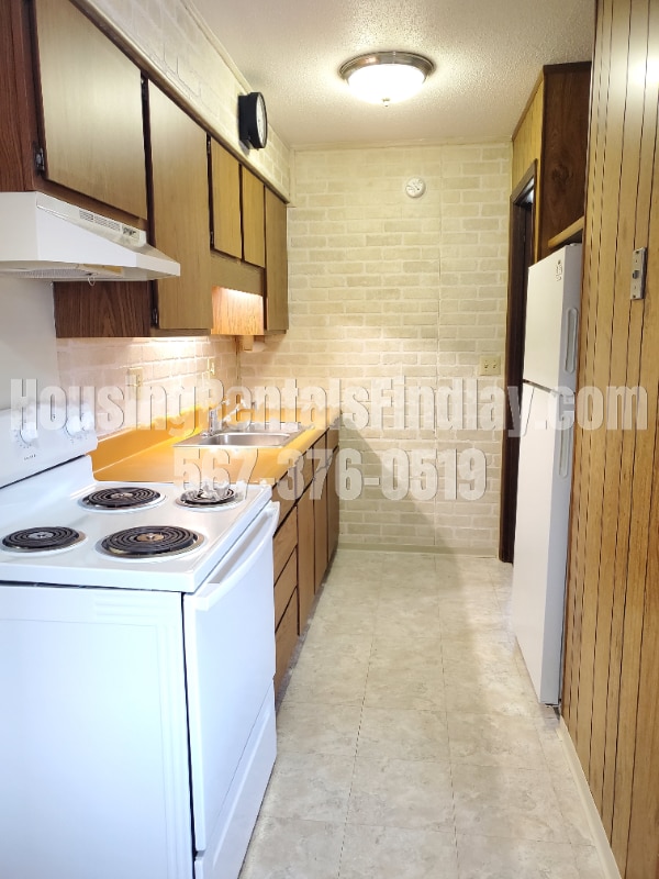 Building Photo - 501 N Blanchard St