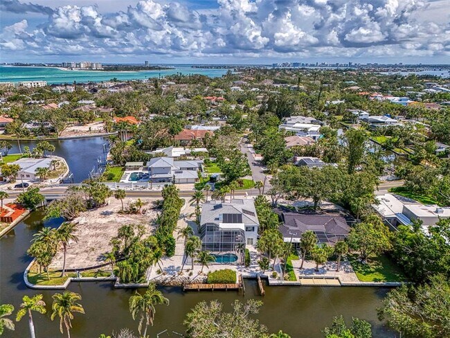 Building Photo - 412 Treasure Boat Way