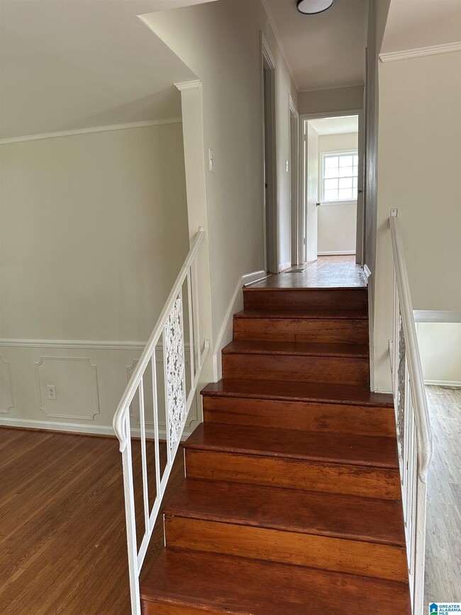 Building Photo - 1073 Sherbrooke Cir