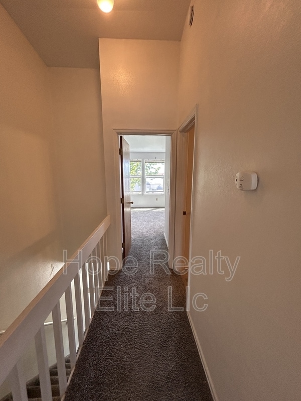 Building Photo - 954 Brant Hollow Ct