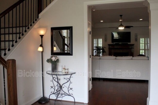 Building Photo - 7165 Bridgemill Dr