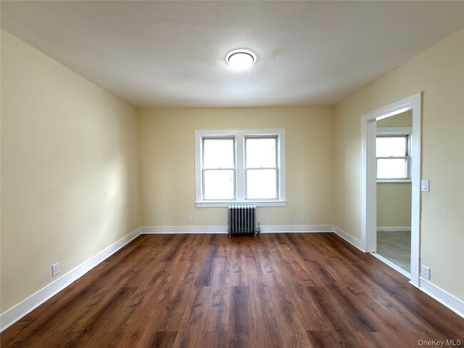 Building Photo - 302 W Hudson St