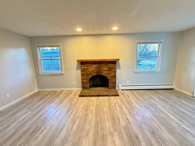 Building Photo - 22 Simpson Cir