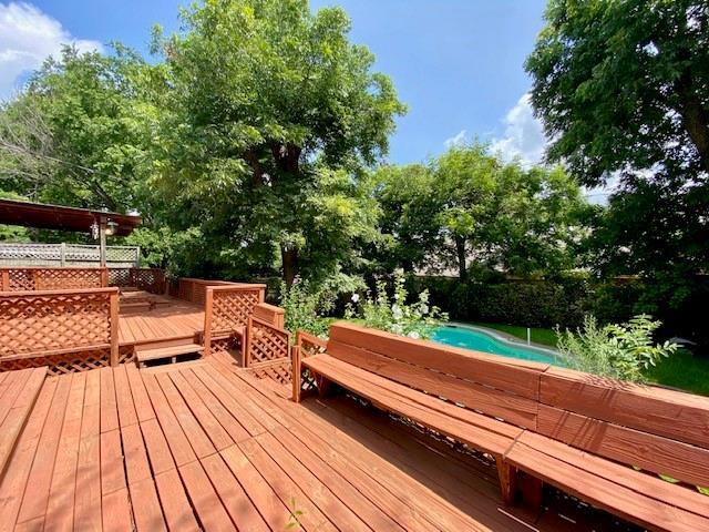 Building Photo - 2125 Forest Oaks Dr