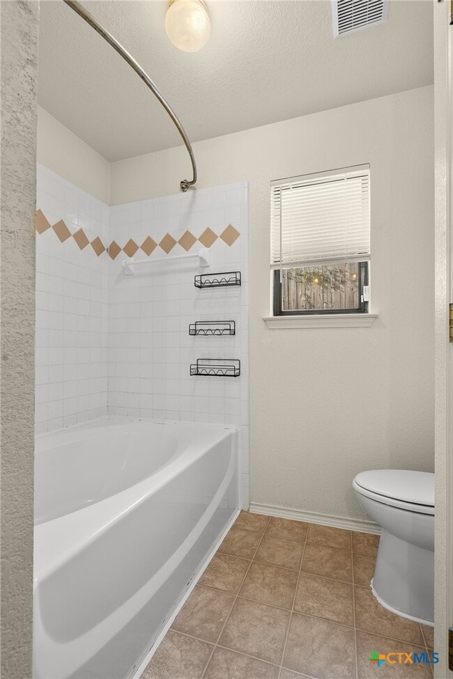 Building Photo - 1103 Katelyn Cir