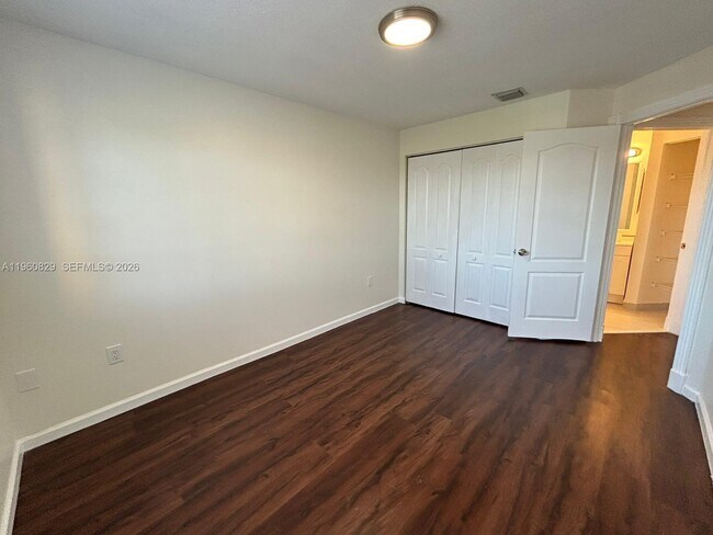 Building Photo - 9204 SW 167th Pl