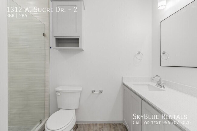 Building Photo - 1312 W Sucre Dr