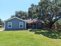 Building Photo - 8325 Fortworth St