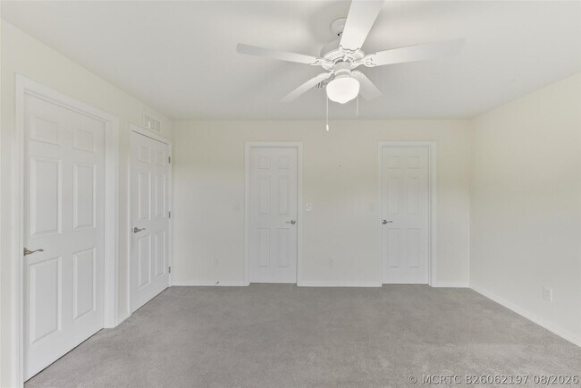 Building Photo - 8007 Royal Ct