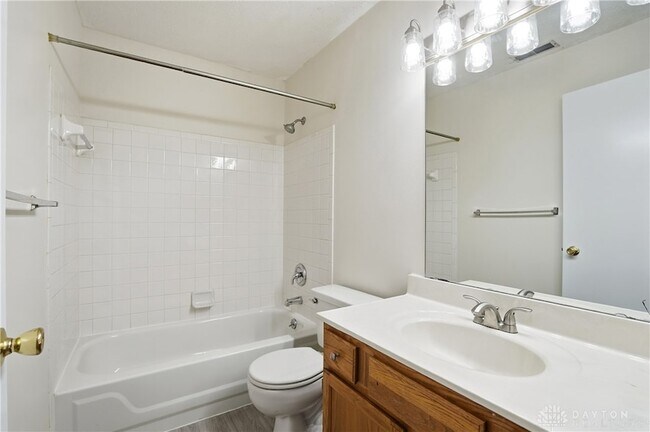 Building Photo - 8515 Island Pines Pl