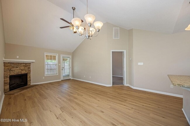 Building Photo - 435 Northrop Pl