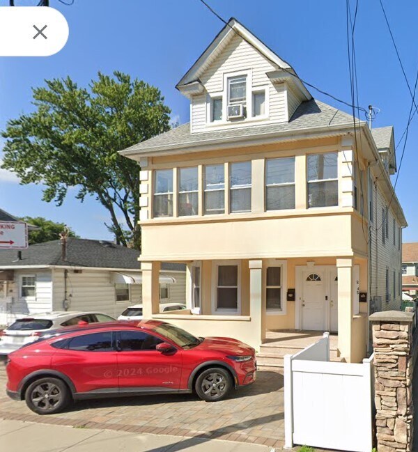 Primary Photo - 848 Jewett Ave