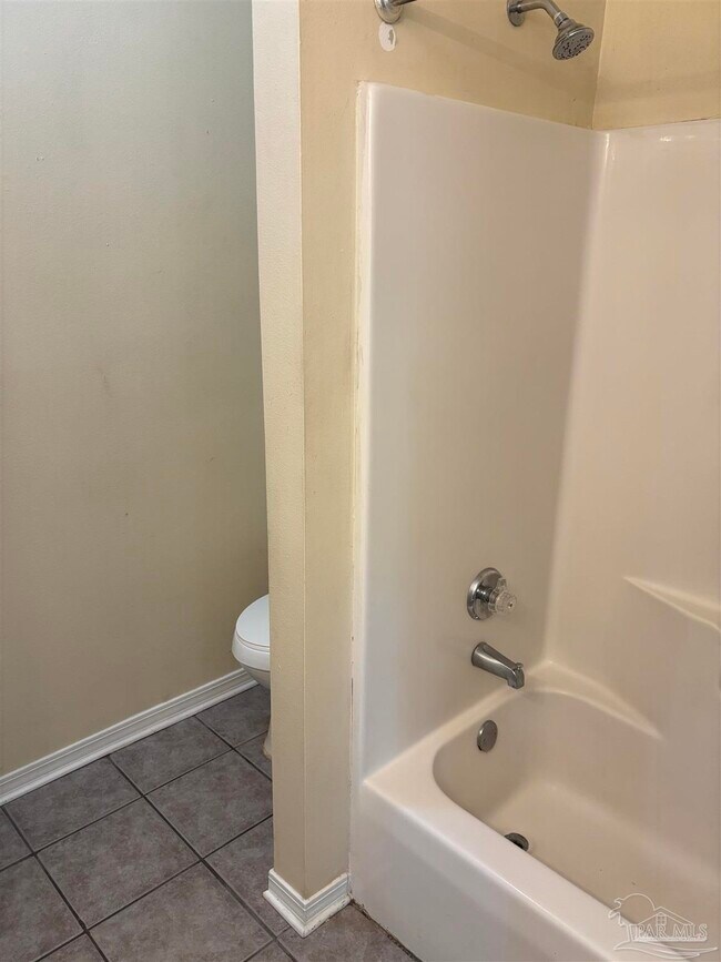 Building Photo - 7145 8 Mile Creek Rd