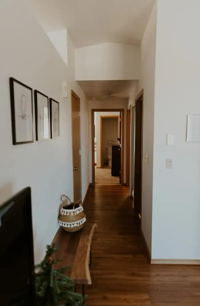 Building Photo - 303 S Bayview Ave