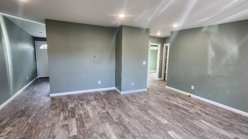 Building Photo - 3438 E Monte Vista Dr