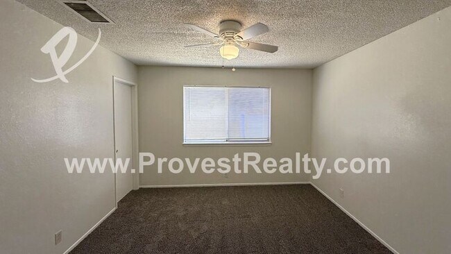 Building Photo - 11045 Kiowa Rd