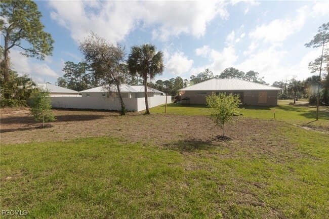 Building Photo - 1087 Rugby Cir