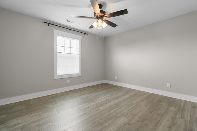 Building Photo - 1314 Highgrove Ln